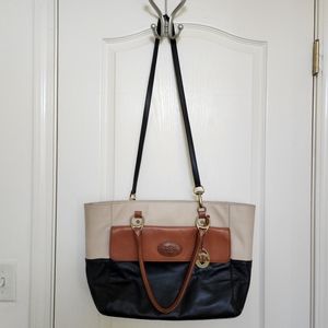 Prix De Dressage Shoulder Bag